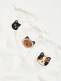 Best Cropp 3 pack ch skarpet z kotkami biały