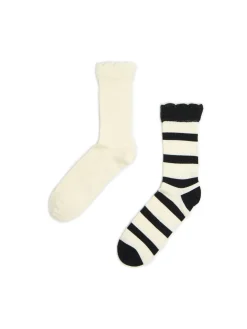 Online Cropp 2 pack skarpet z koronką kremowy