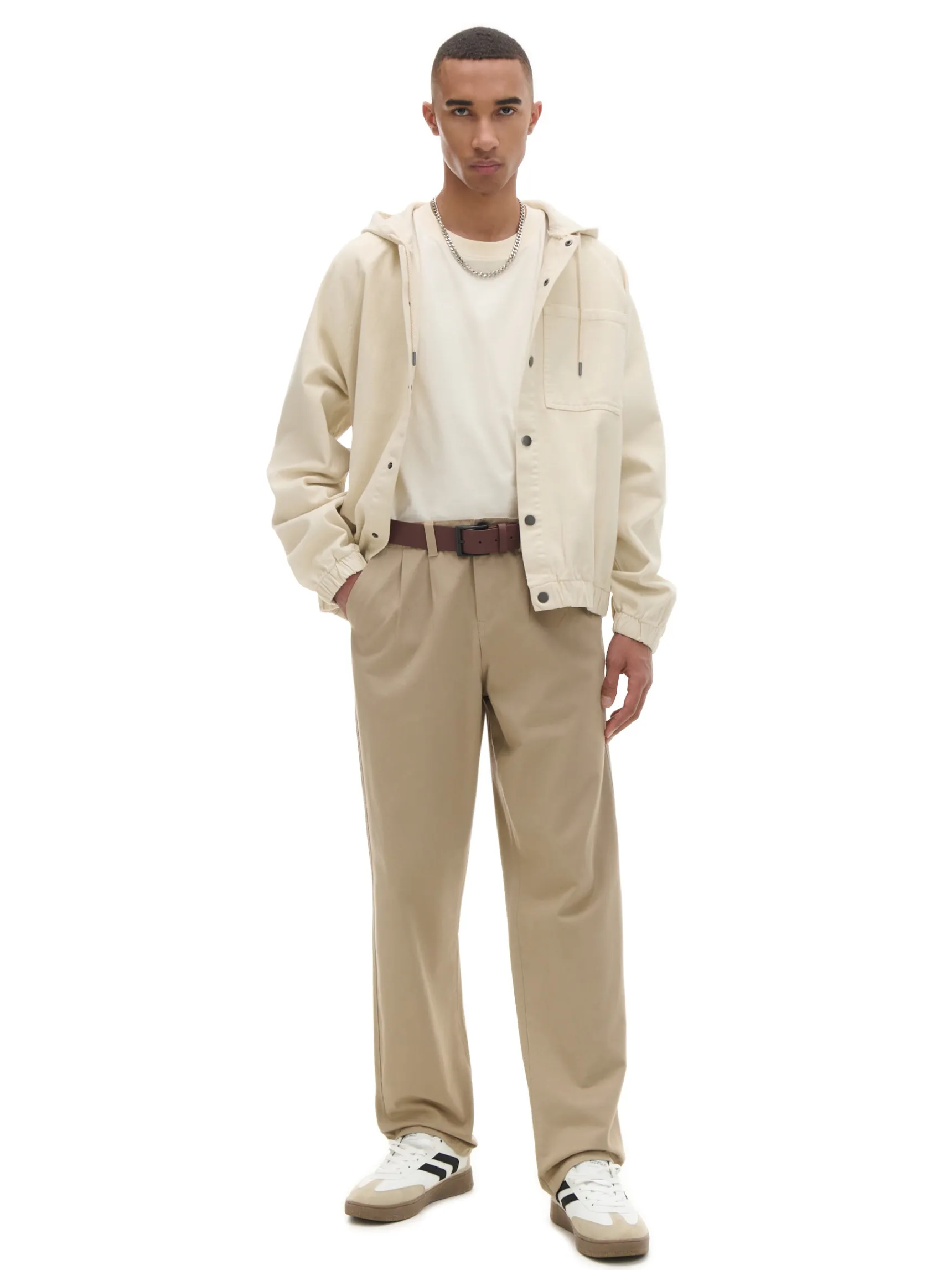 Clearance Cropp Bawełniane spodnie loose beżowy