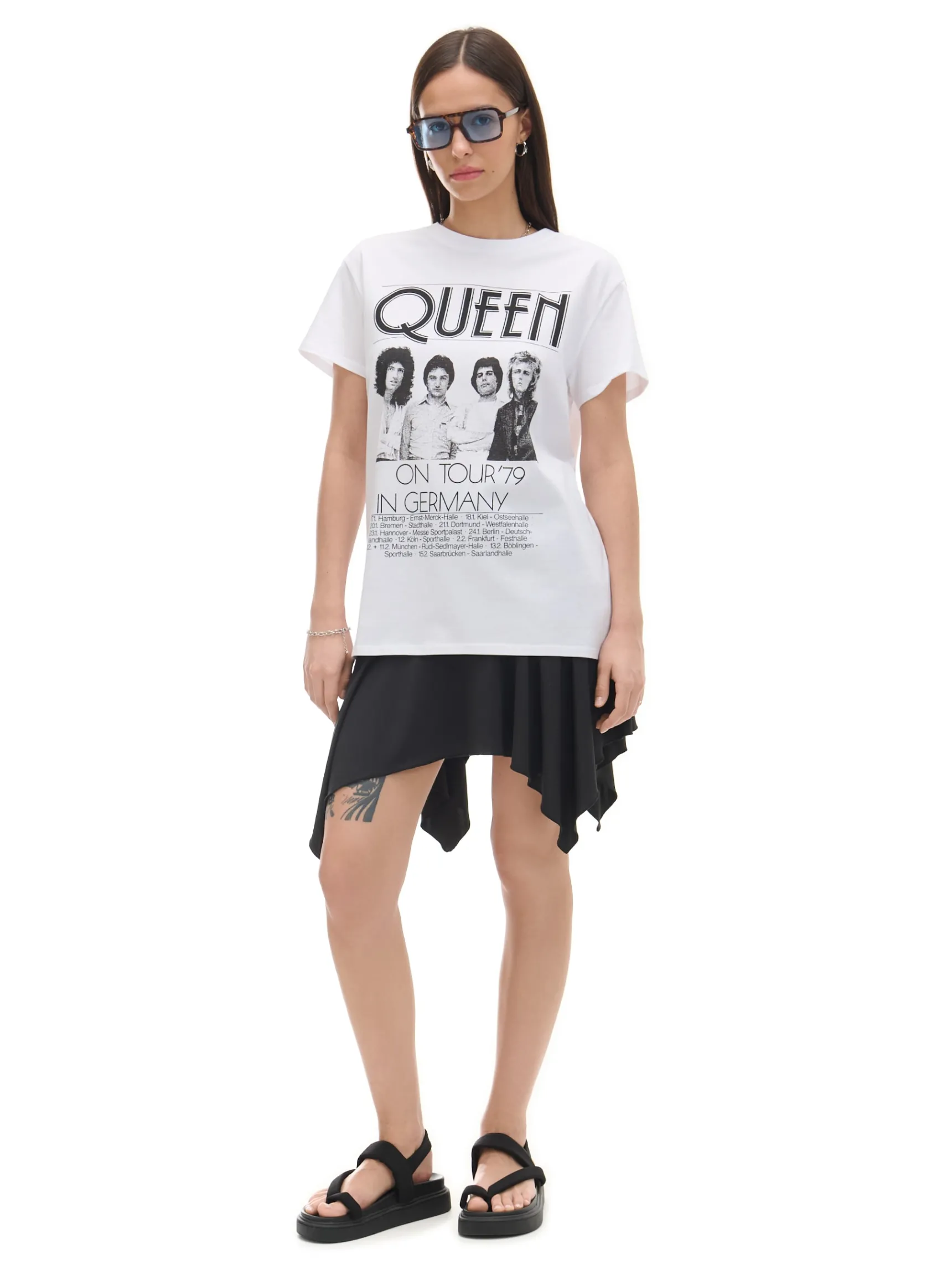 Discount Cropp Biała koszulka Queen biały