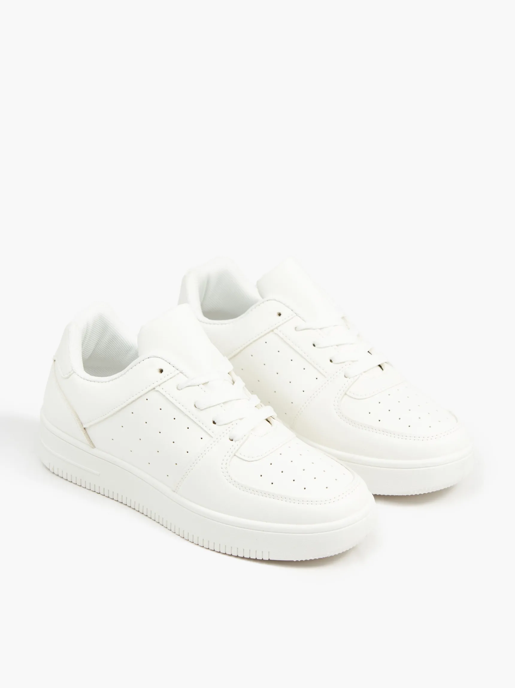 Best Cropp Białe sneakersy biały