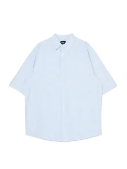 Clearance Cropp Biało-błękitna koszula z krótkim rękawem niebieski