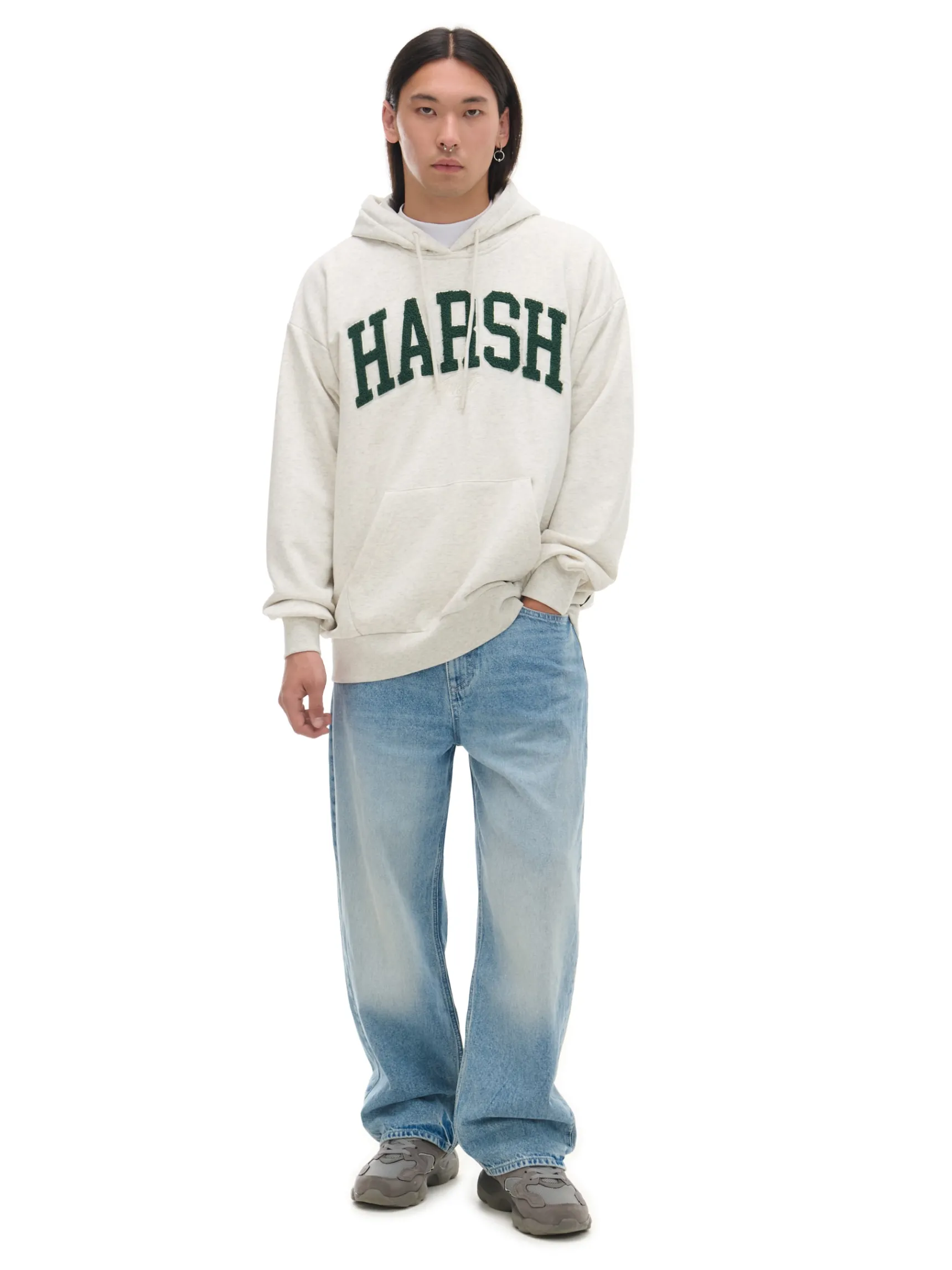 Discount Cropp Bluza z kapturem i naszywkami jasnyszary
