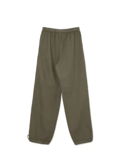 Sale Cropp Ciemnozielone jeansy parachute zielony