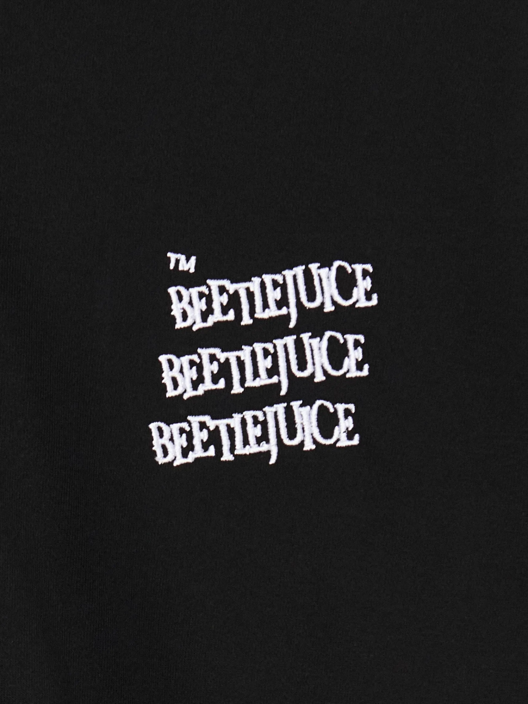 Sale Cropp Czarna bluza z kapturem Beetlejuice czarny
