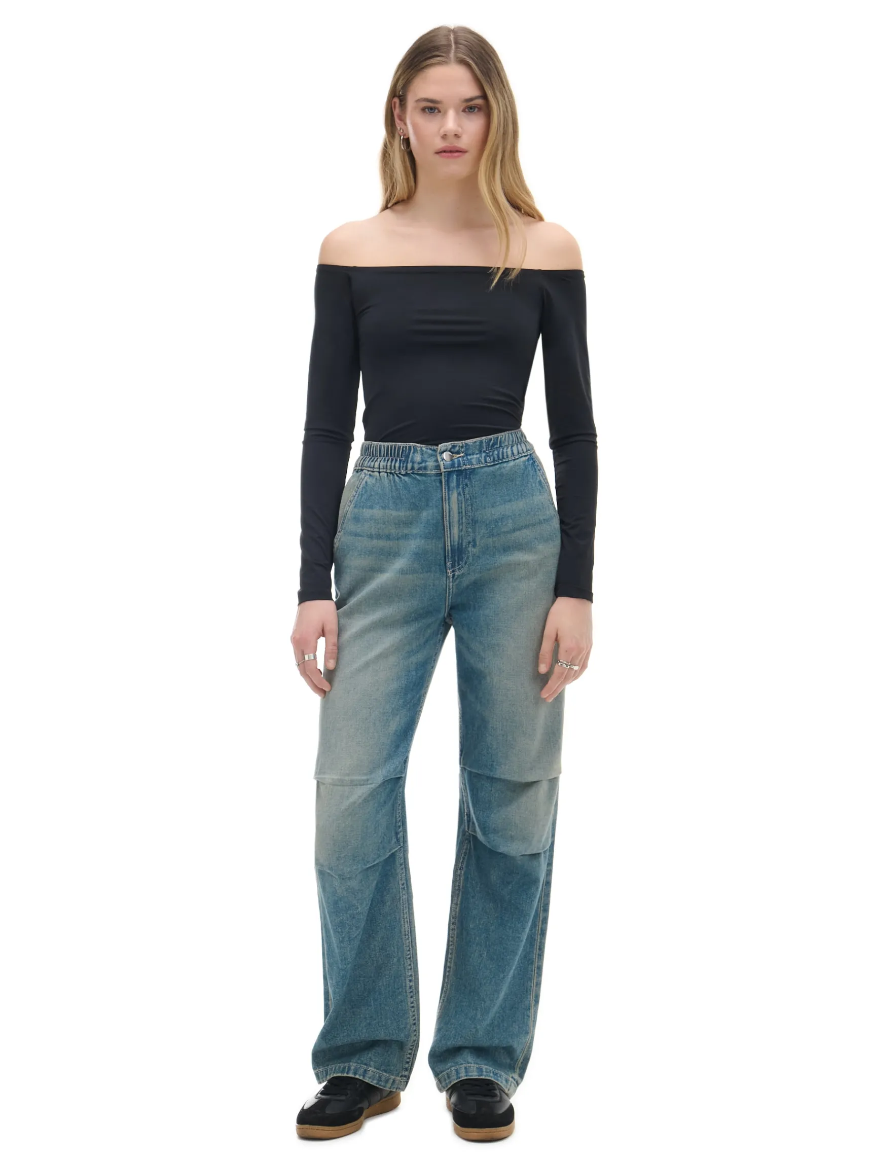New Cropp Czarna bluzka typu carmen czarny