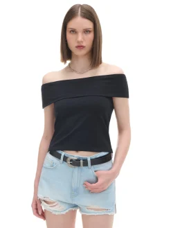 Online Cropp Czarna bluzka z dekoltem carmen czarny