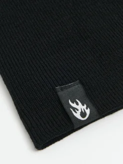 Discount Cropp Czarna czapka beanie z wiskozą czarny