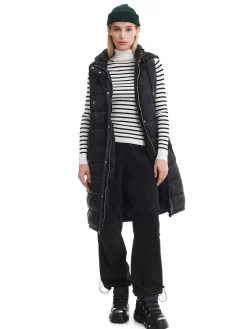 Fashion Cropp Czarna kamizelka puffer z kapturem czarny