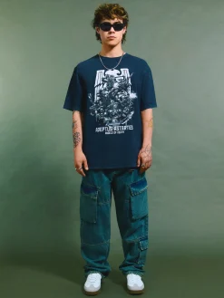 Hot Cropp Czarna koszulka z nadrukiem Warhammer czarny