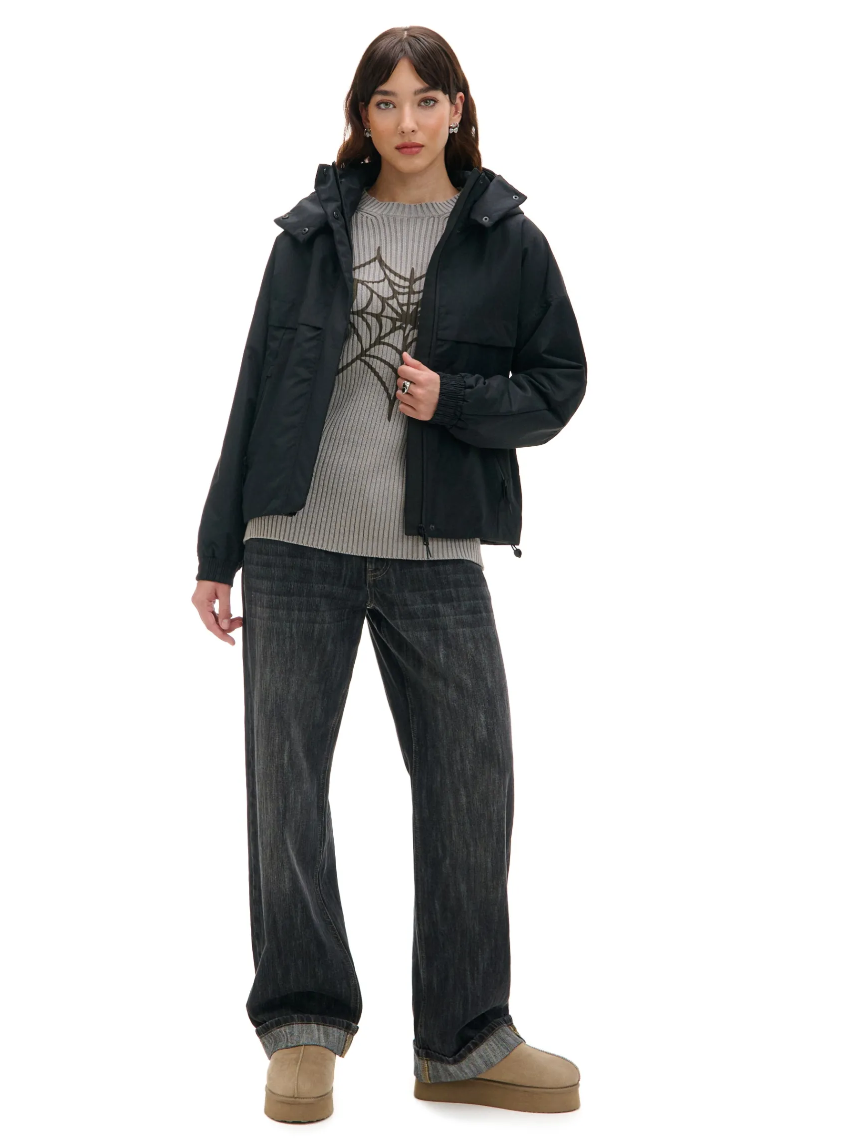 Sale Cropp Czarna kurtka anorak z kapturem czarny