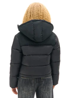 Outlet Cropp Czarna kurtka puffer z gładkim karczkiem czarny