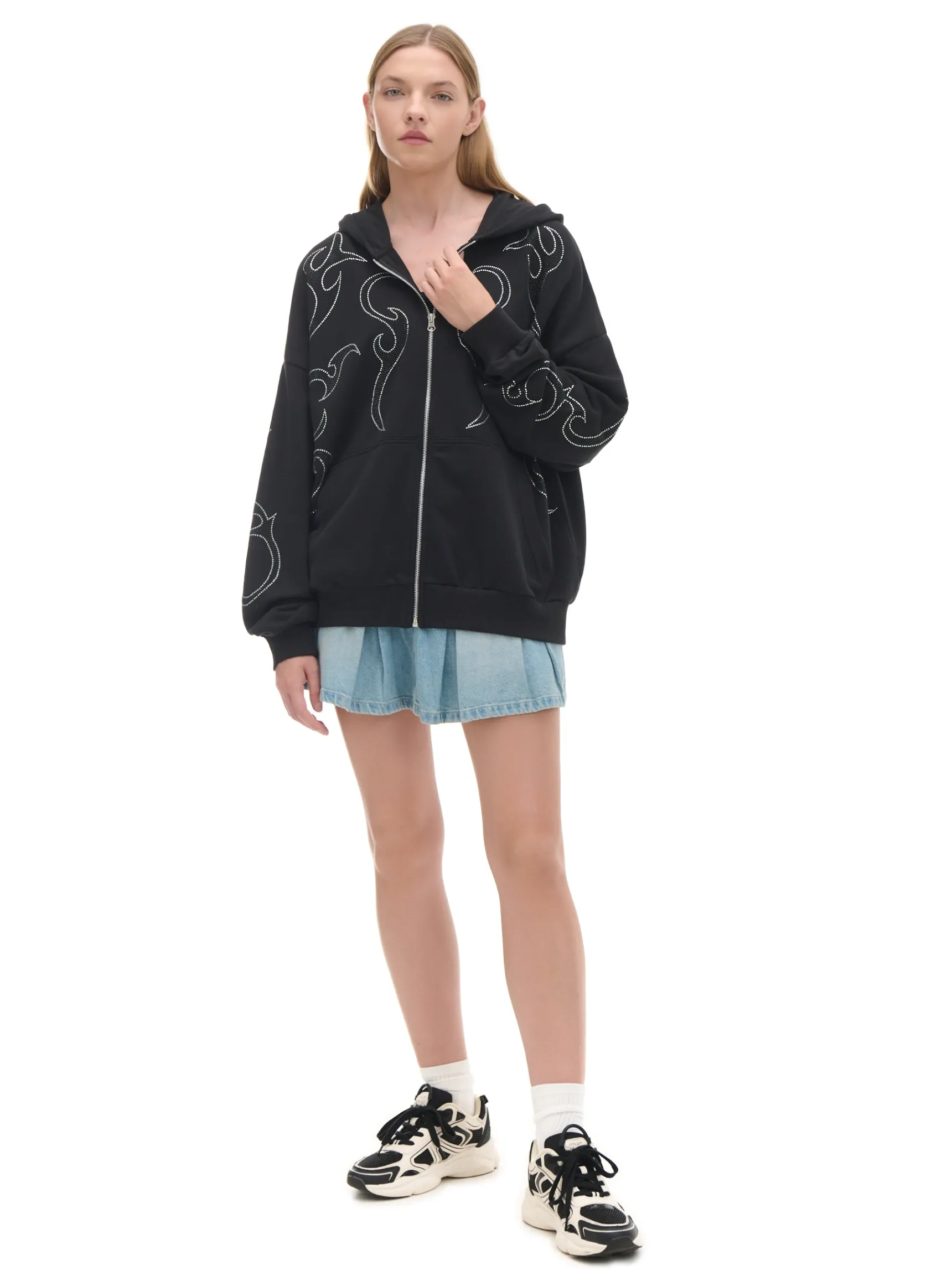 Hot Cropp Czarna rozpinana bluza z aplikacjami czarny