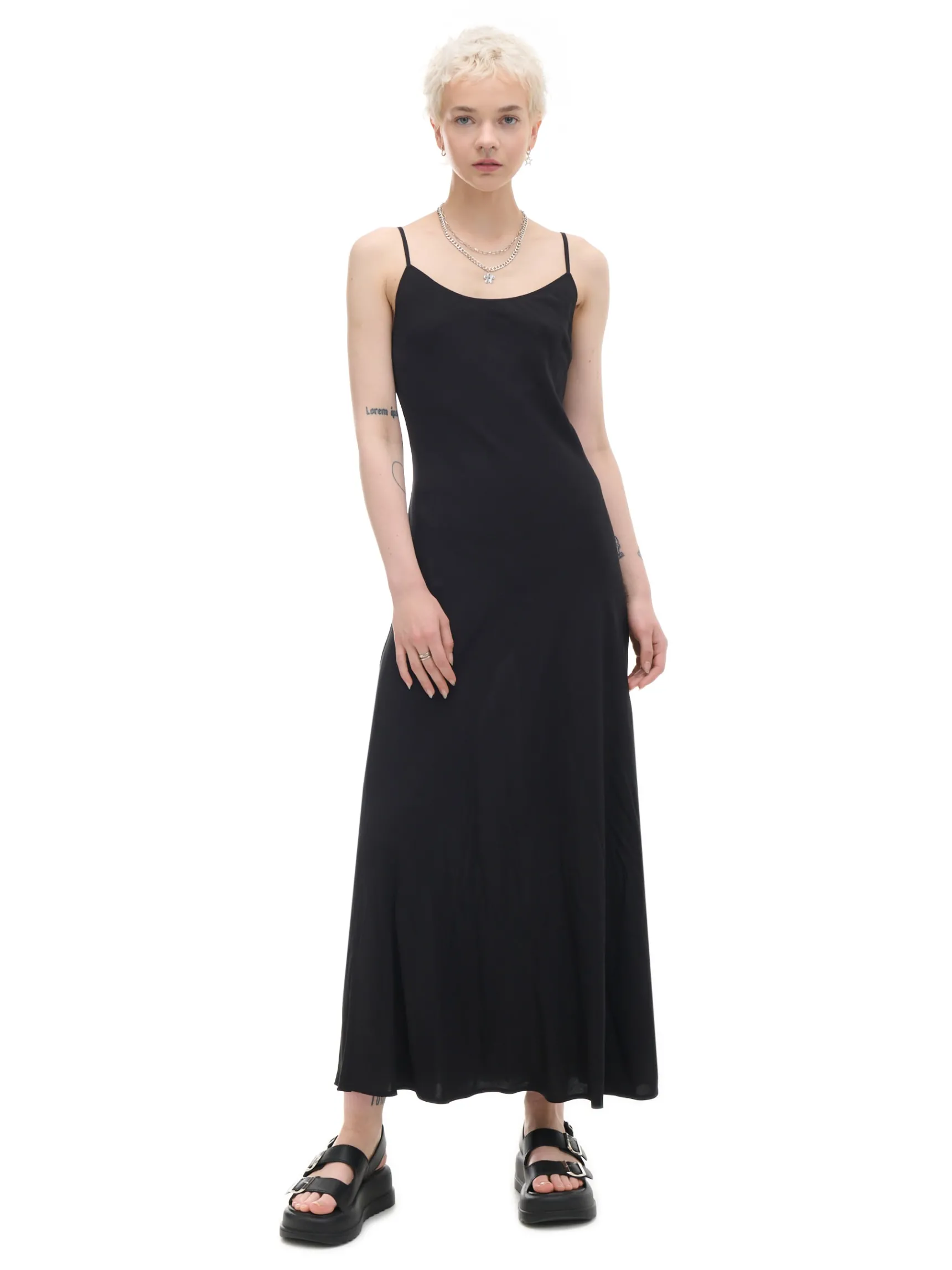 Hot Cropp Czarna sukienka maxi z wiskozy czarny