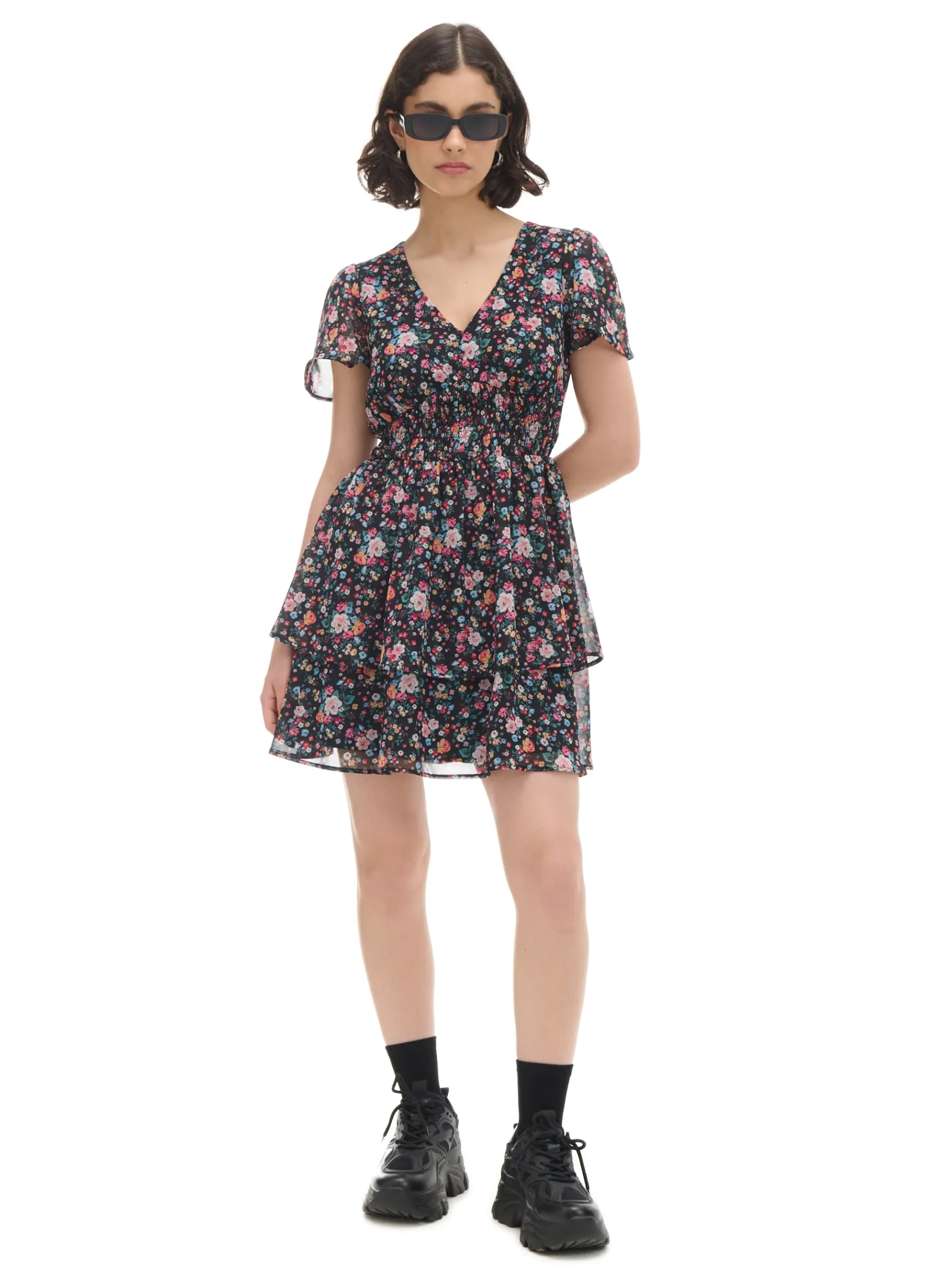 Hot Cropp Czarna sukienka mini w kwiaty czarny