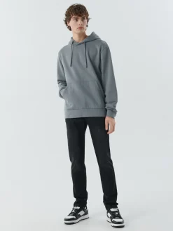 New Cropp Czarne jeansy męskie slim czarny