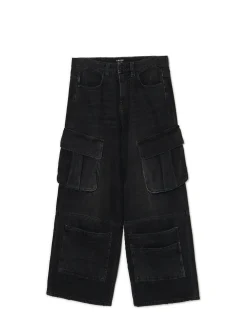 New Cropp Czarne jeansy skater z kieszeniami czarny