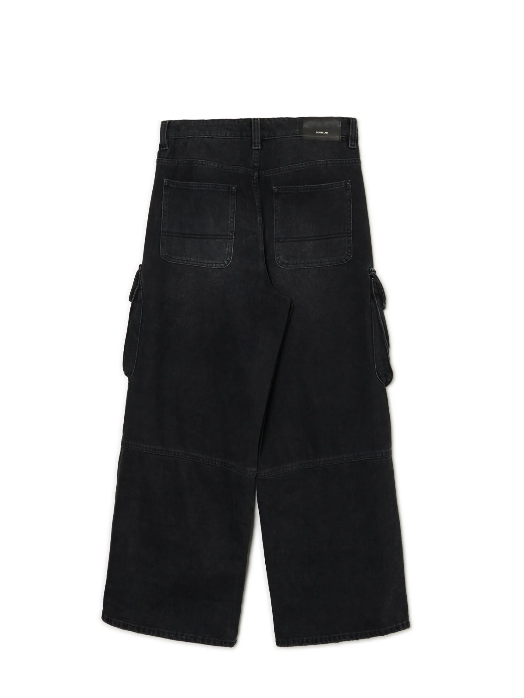 New Cropp Czarne jeansy skater z kieszeniami czarny