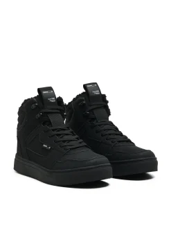 Hot Cropp Czarne sneakersy ze sztucznym barankiem czarny