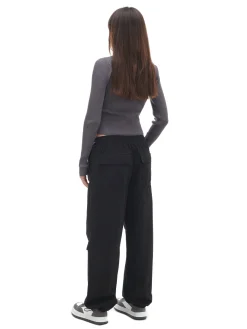 Online Cropp Czarne spodnie parachute czarny