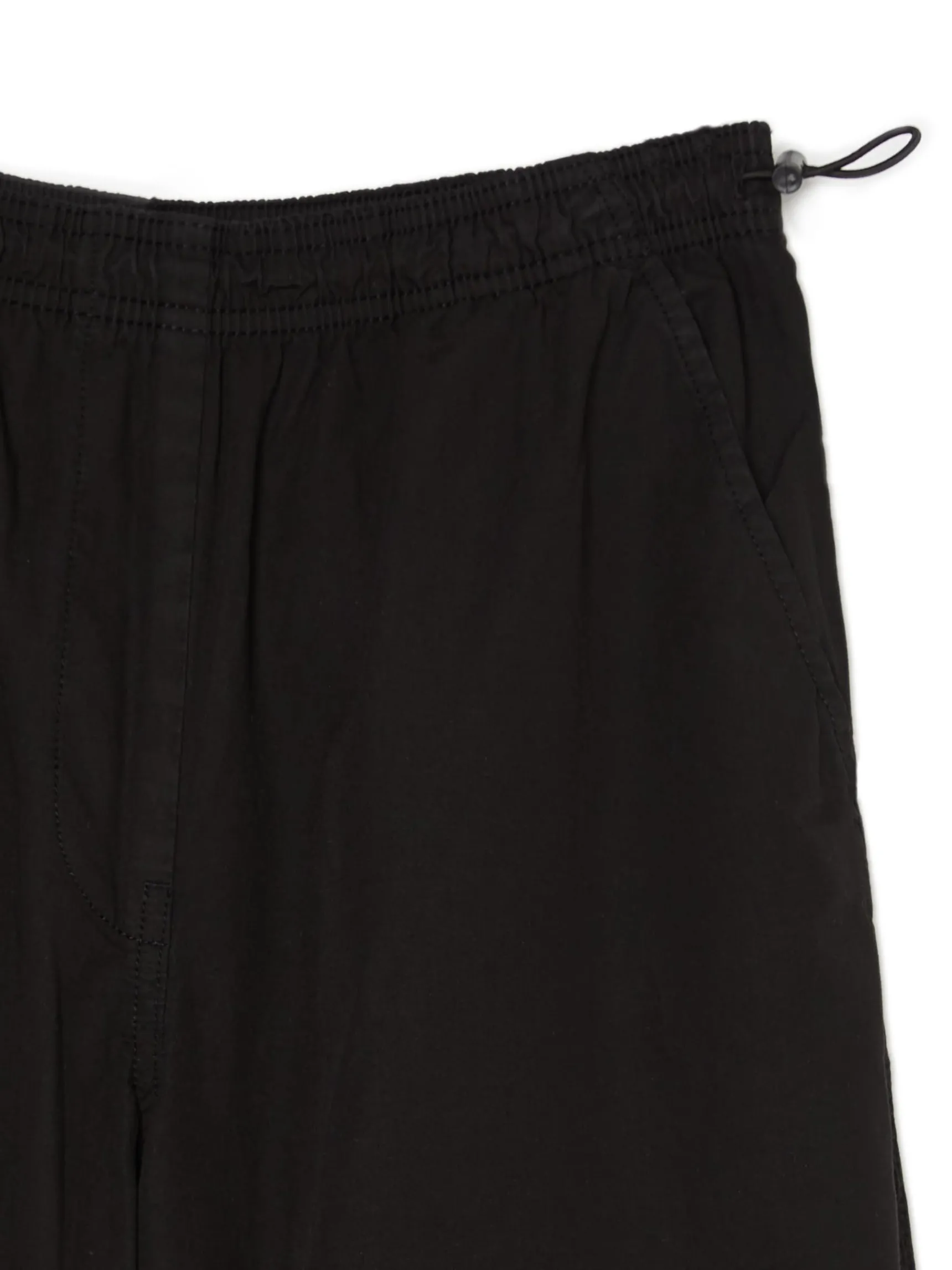 Online Cropp Czarne spodnie parachute czarny