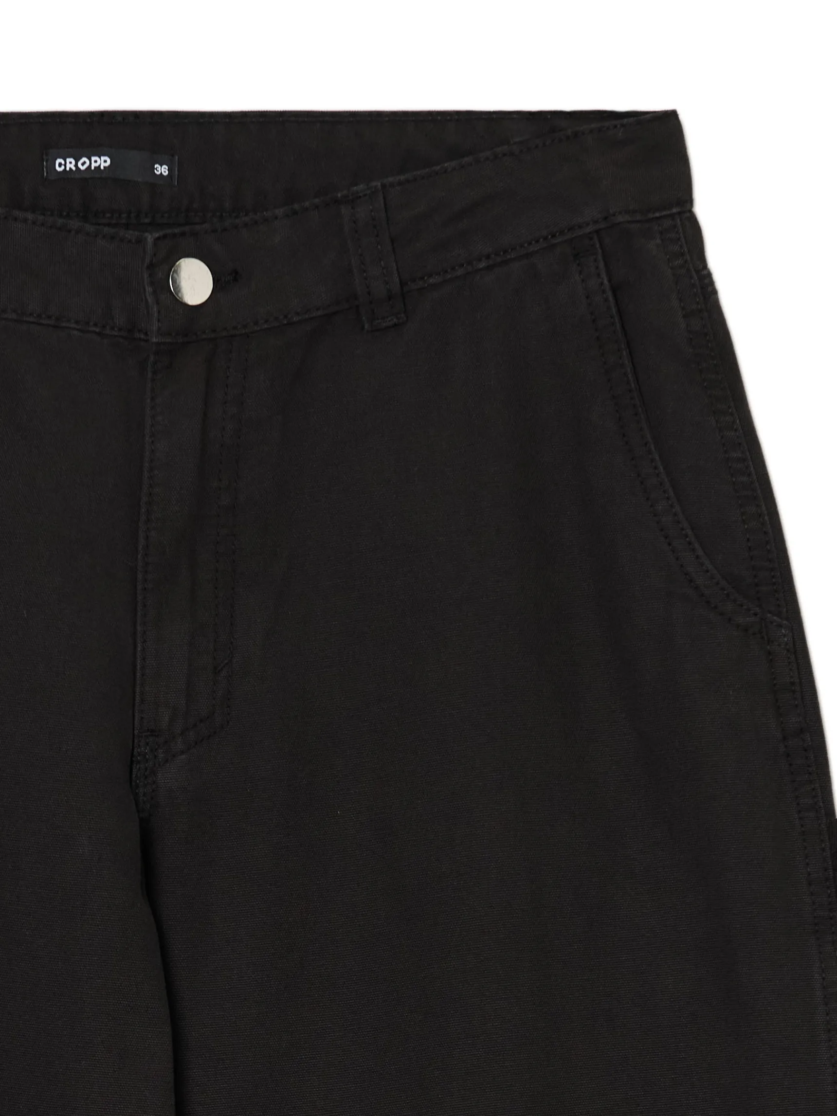 New Cropp Czarne spodnie z wieloma kieszeniami czarny