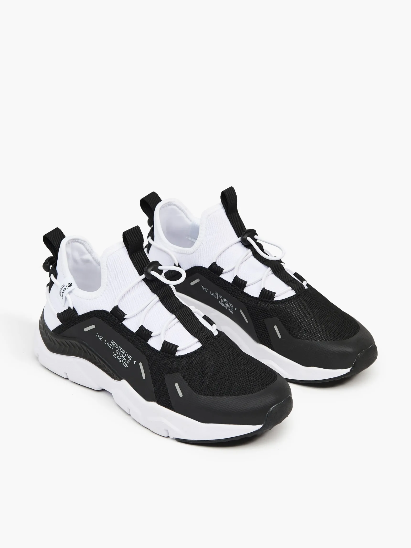 Best Cropp Czarno-białe sneakersy z odblaskowymi detalami biały