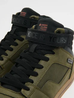 Online Cropp Czarno-zielone sneakersy zielony