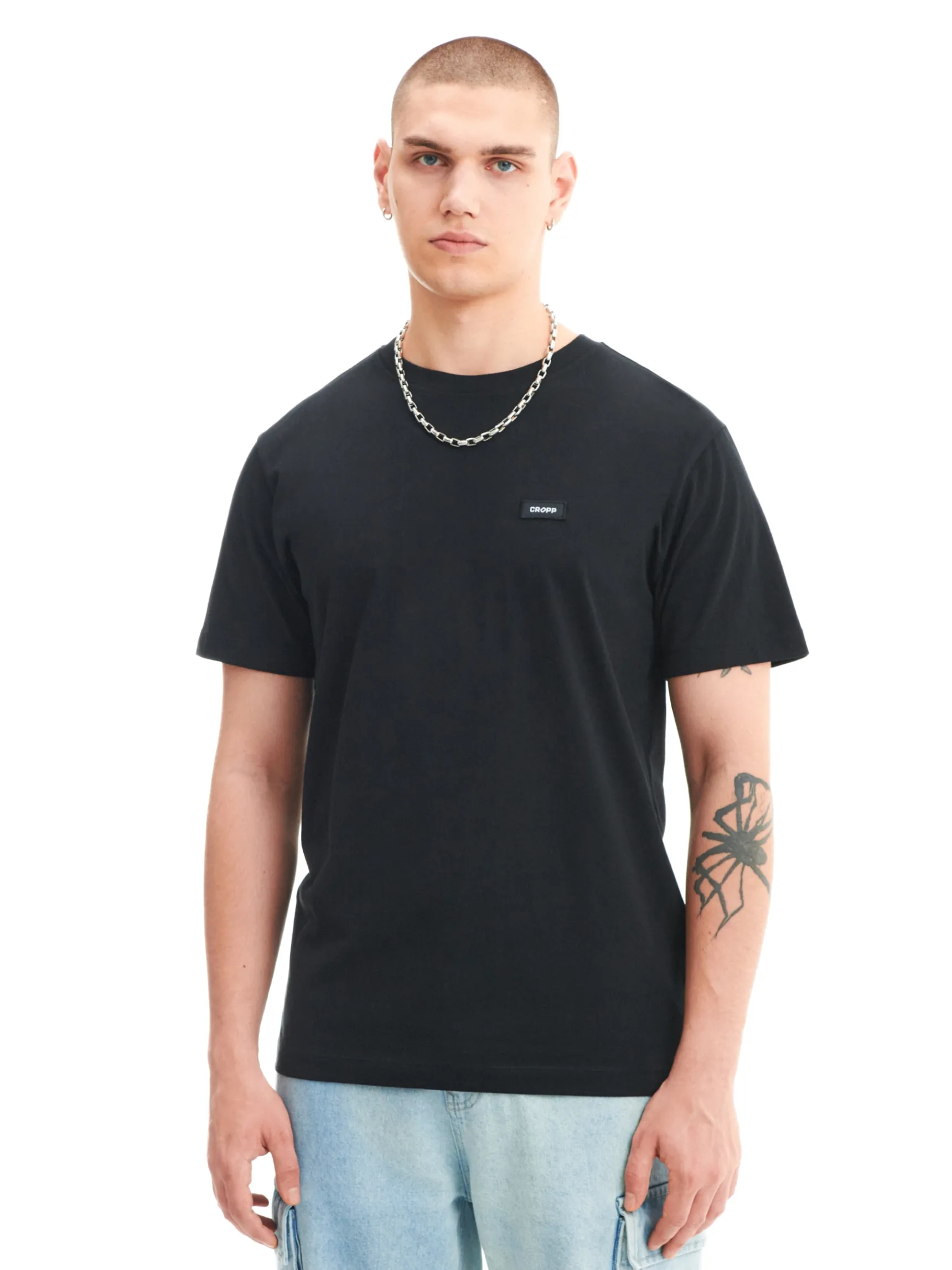 Discount Cropp t-shirt z aplikacją czarny
