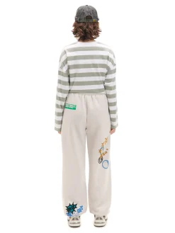 New Cropp Jasne dresowe joggery z nadrukiem jasnyszary