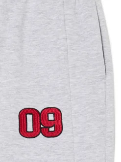 Clearance Cropp Jasnoszare dresowe joggery z naszywką jasnyszary