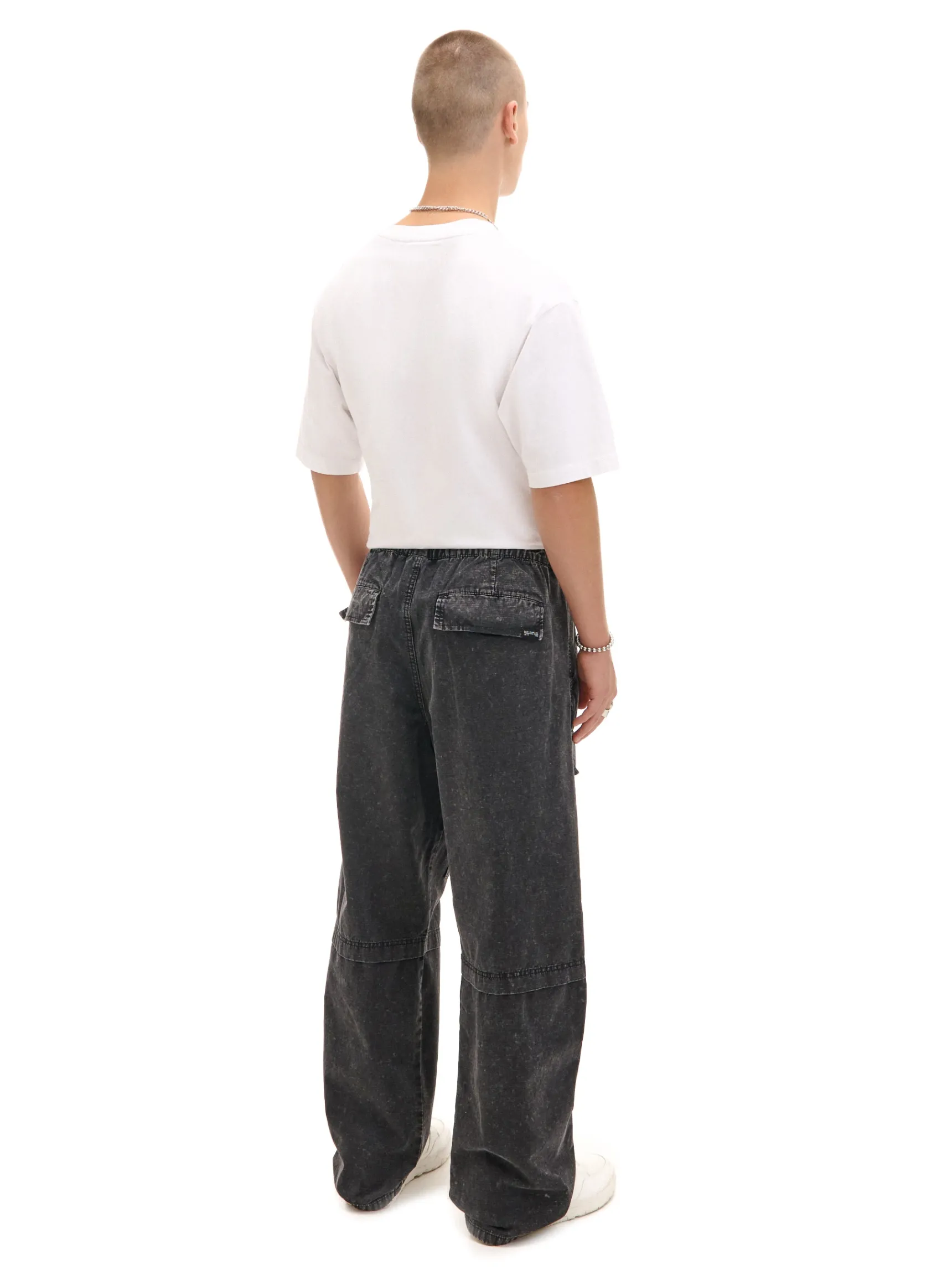 Discount Cropp Jeansy baggy z efektem znoszenia szary