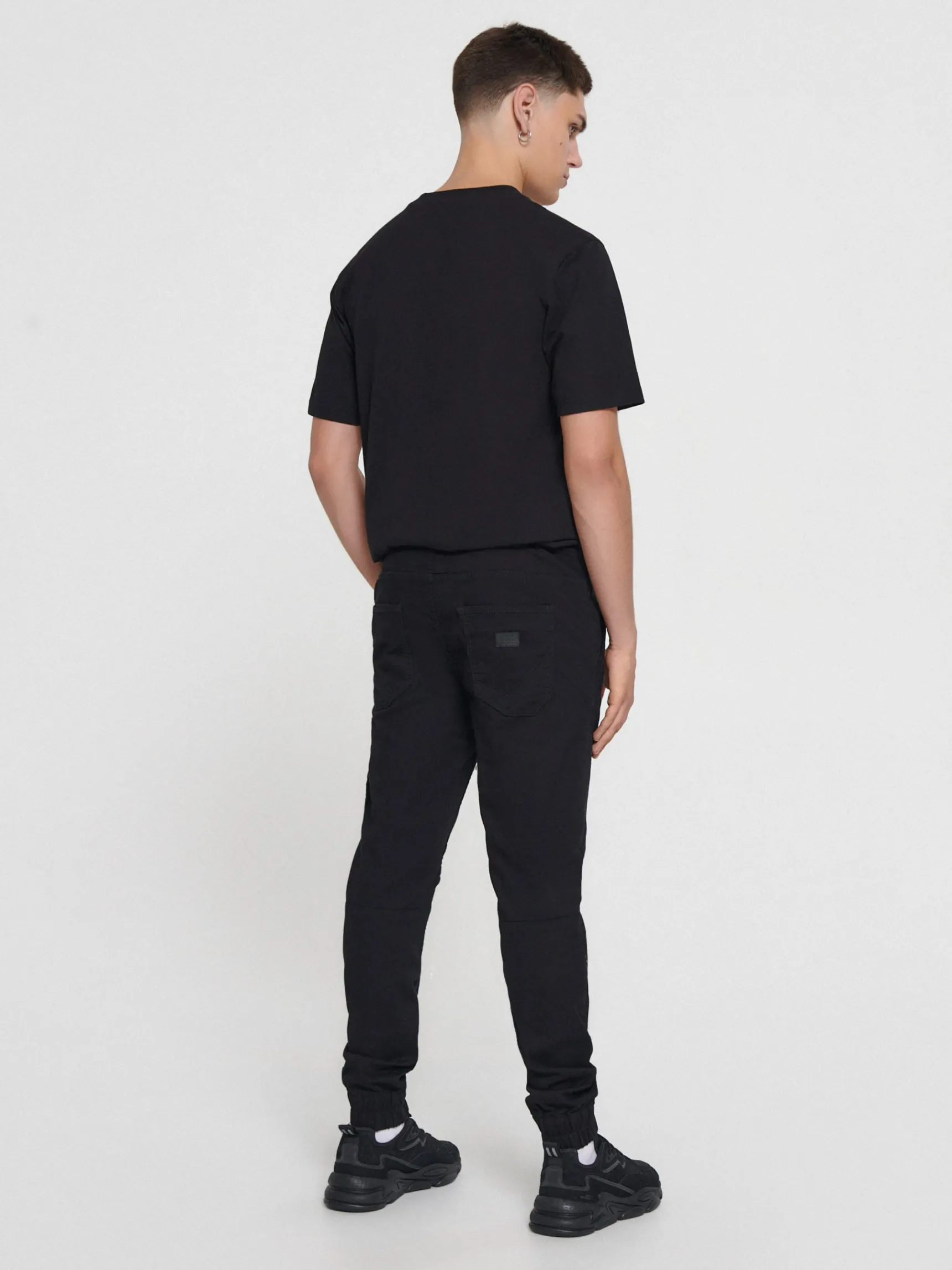 Clearance Cropp Jeansy jogger cargo czarny