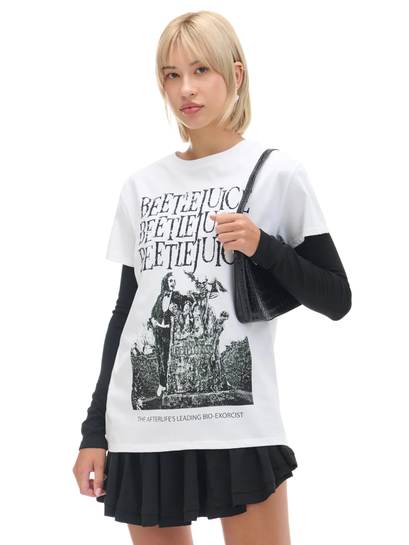 Outlet Cropp Koszulka oversize z Beetlejuice biały