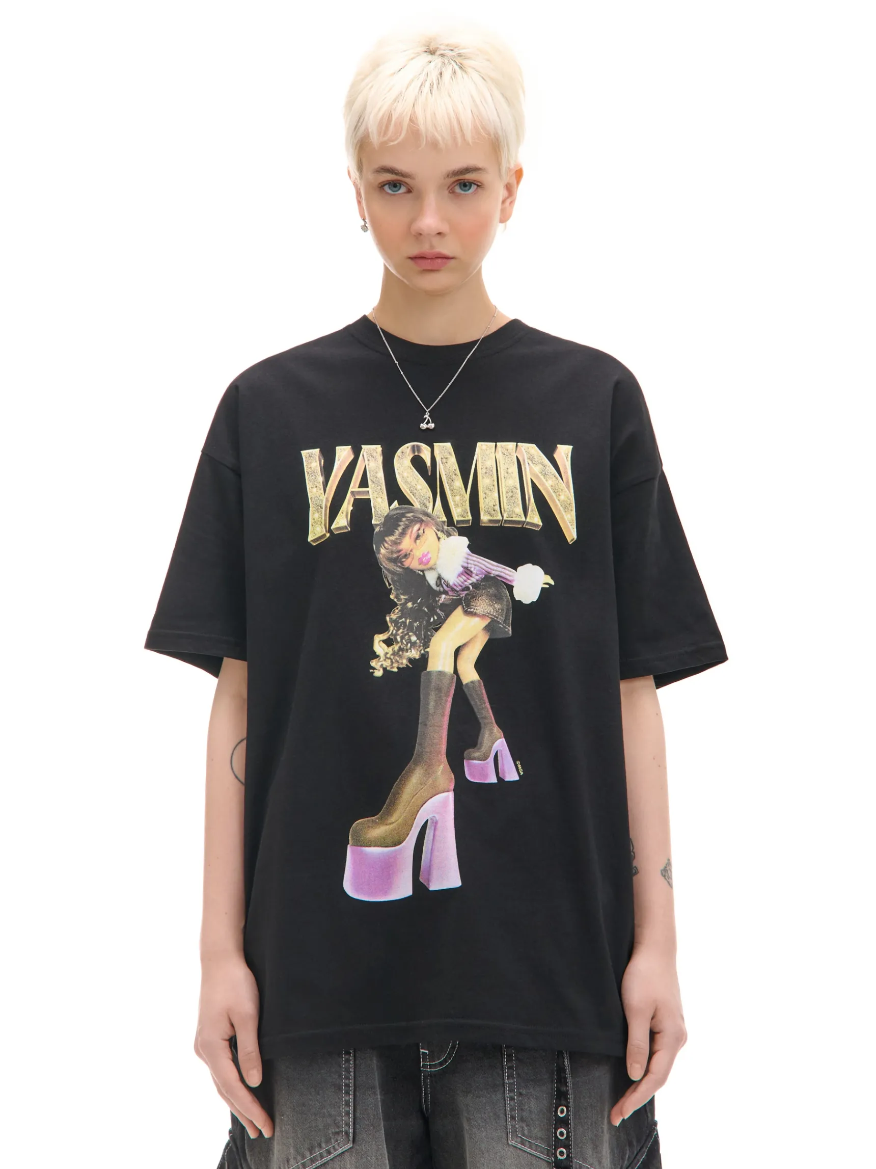 Online Cropp Koszulka oversize z nadrukiem Bratz czarny