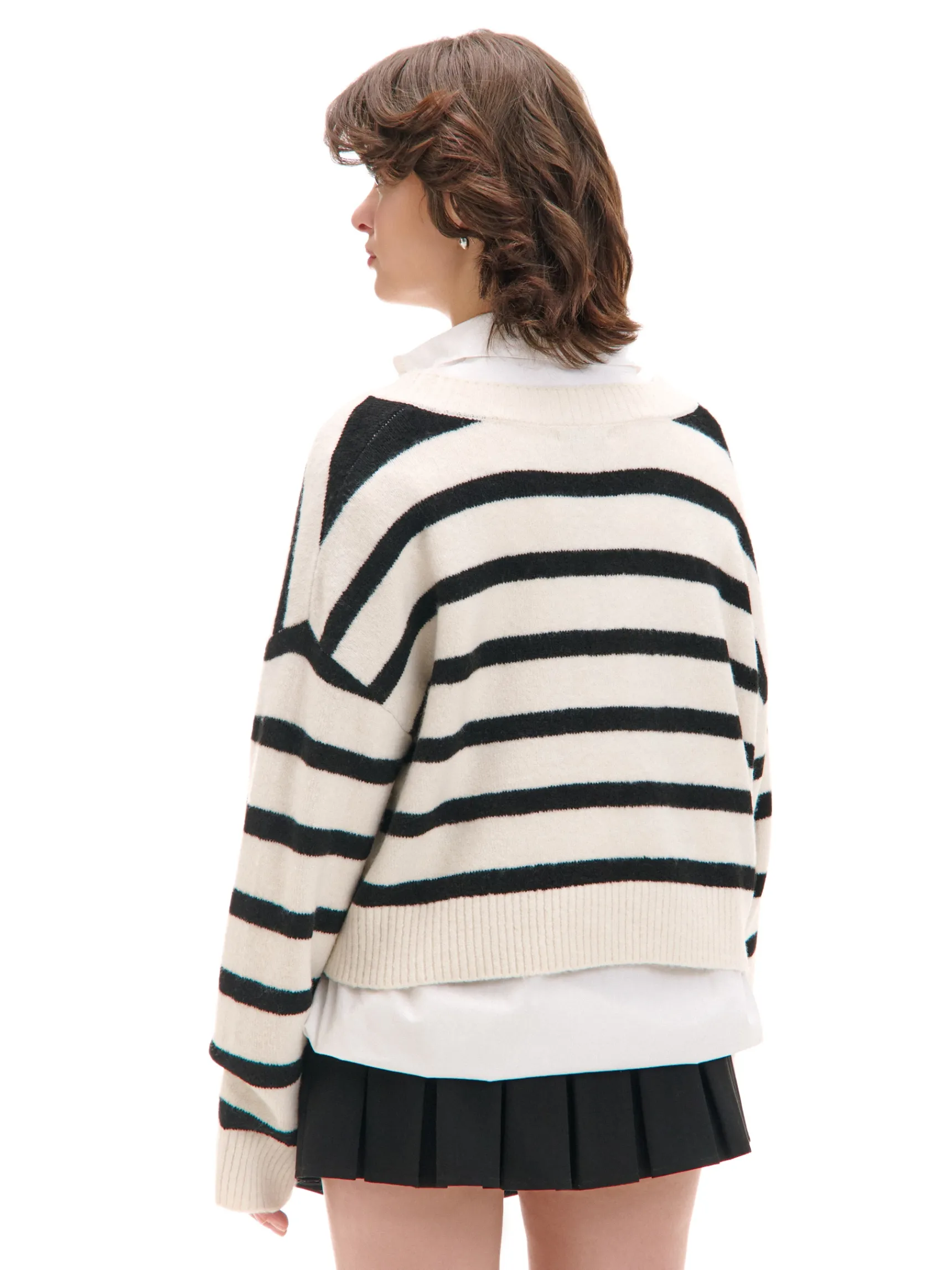 Outlet Cropp sweter w czarne paski kremowy