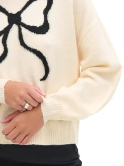 New Cropp sweter ze wstążką kremowy