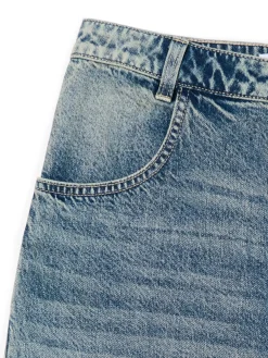 New Cropp e jeansy skater z efektem sprania niebieski