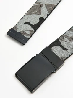Fashion Cropp Pasek do spodni z militarnym nadrukiem szary