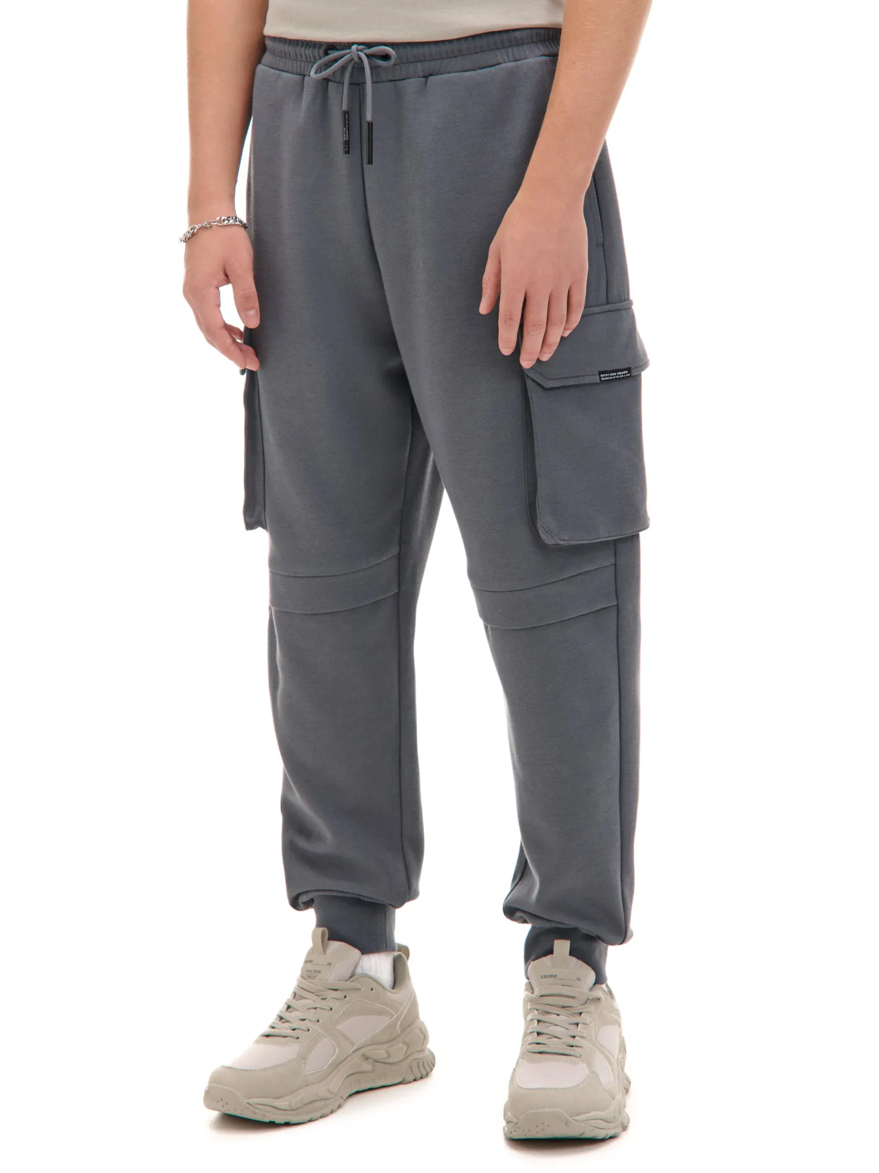 New Cropp Solidne dresowe joggery regular z kieszeniami szary