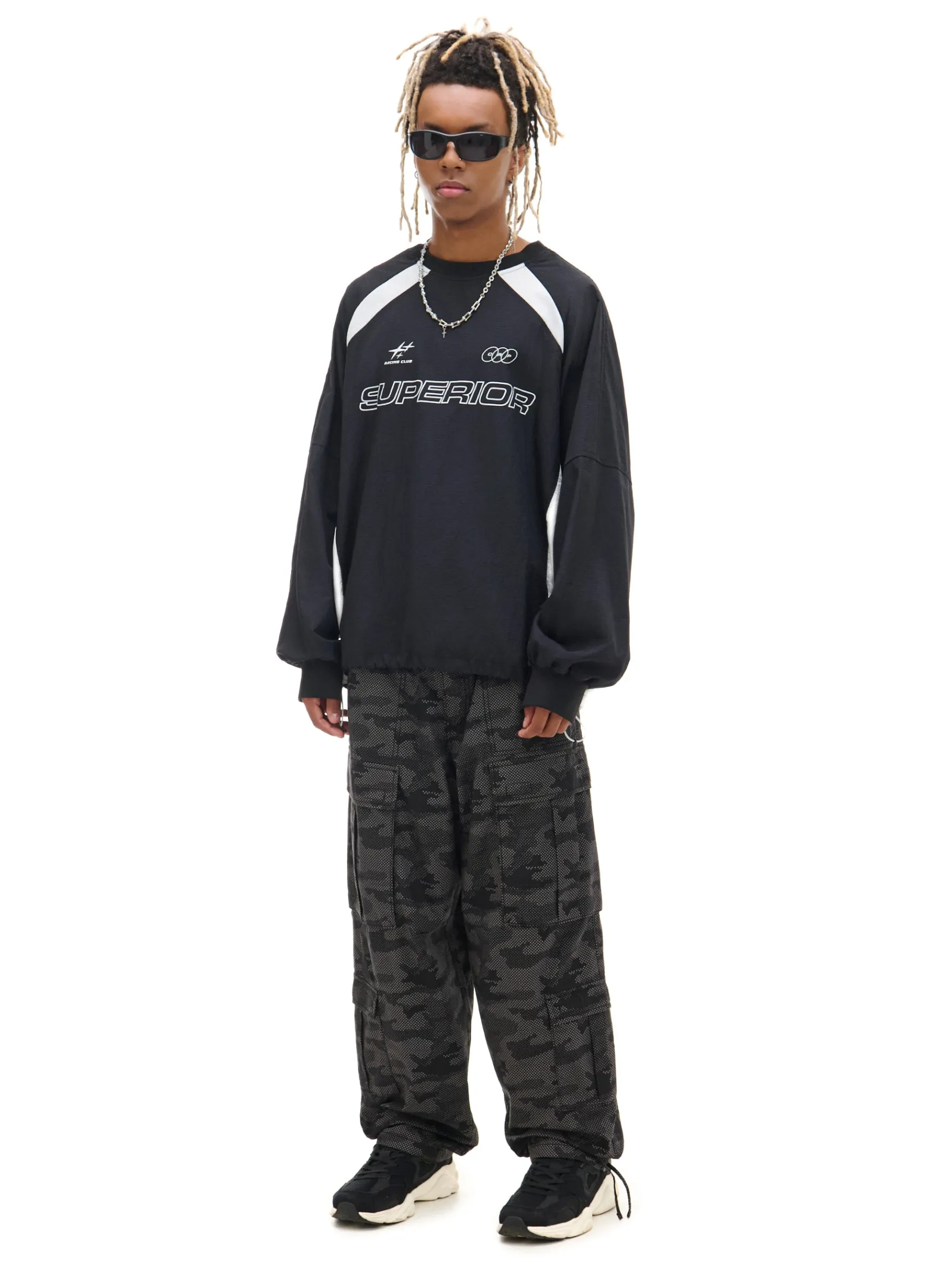 New Cropp Spodnie cargo ze wzorem moro szary