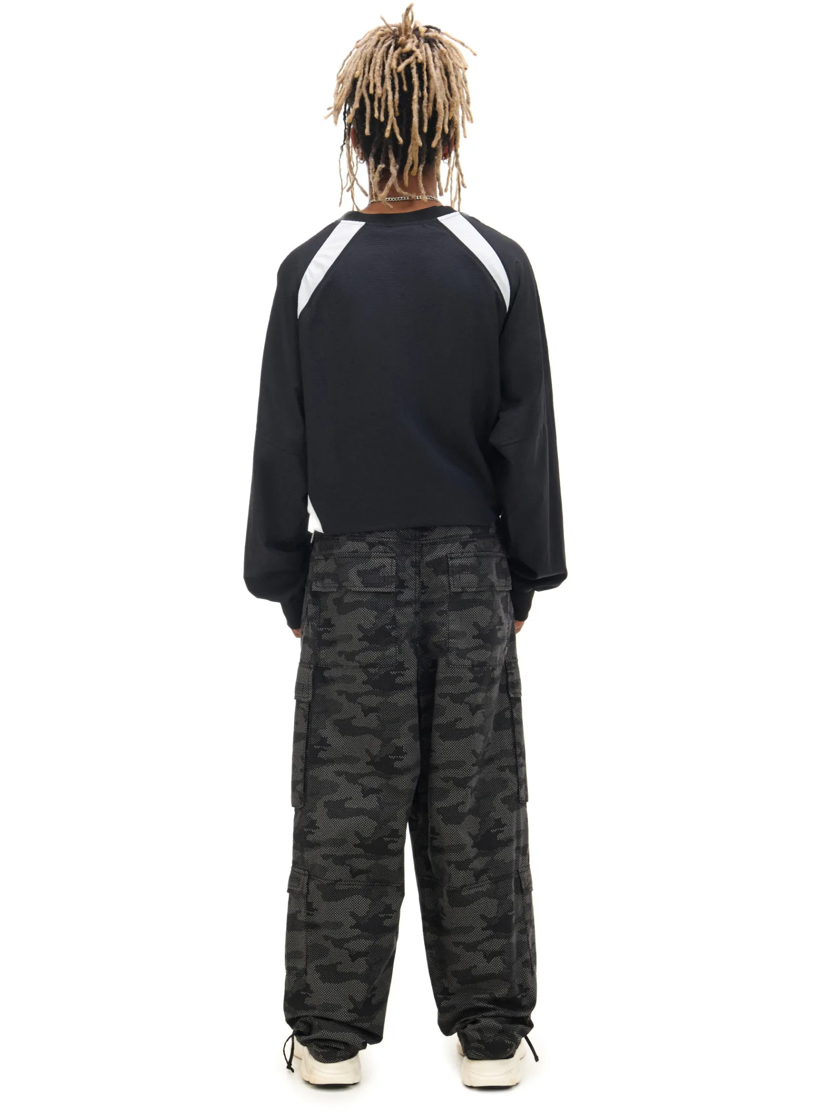 New Cropp Spodnie cargo ze wzorem moro szary