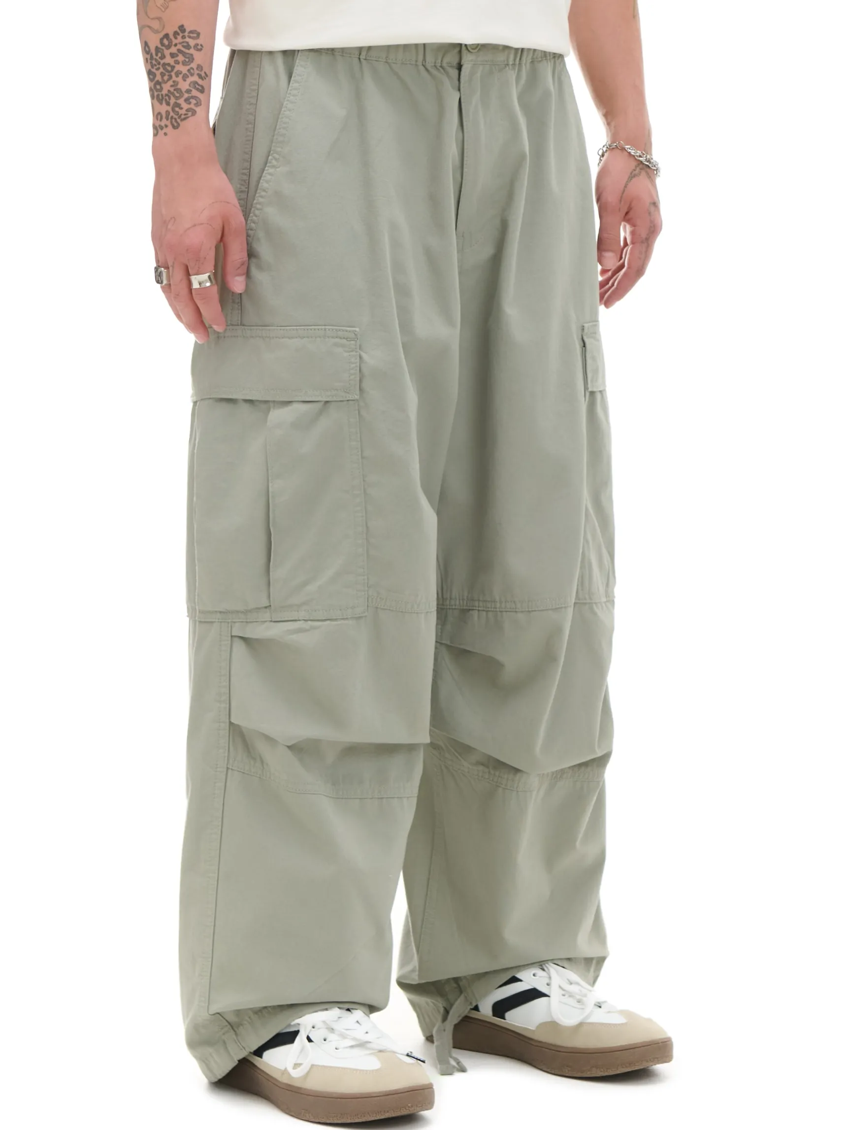 Discount Cropp Spodnie parachute zielony