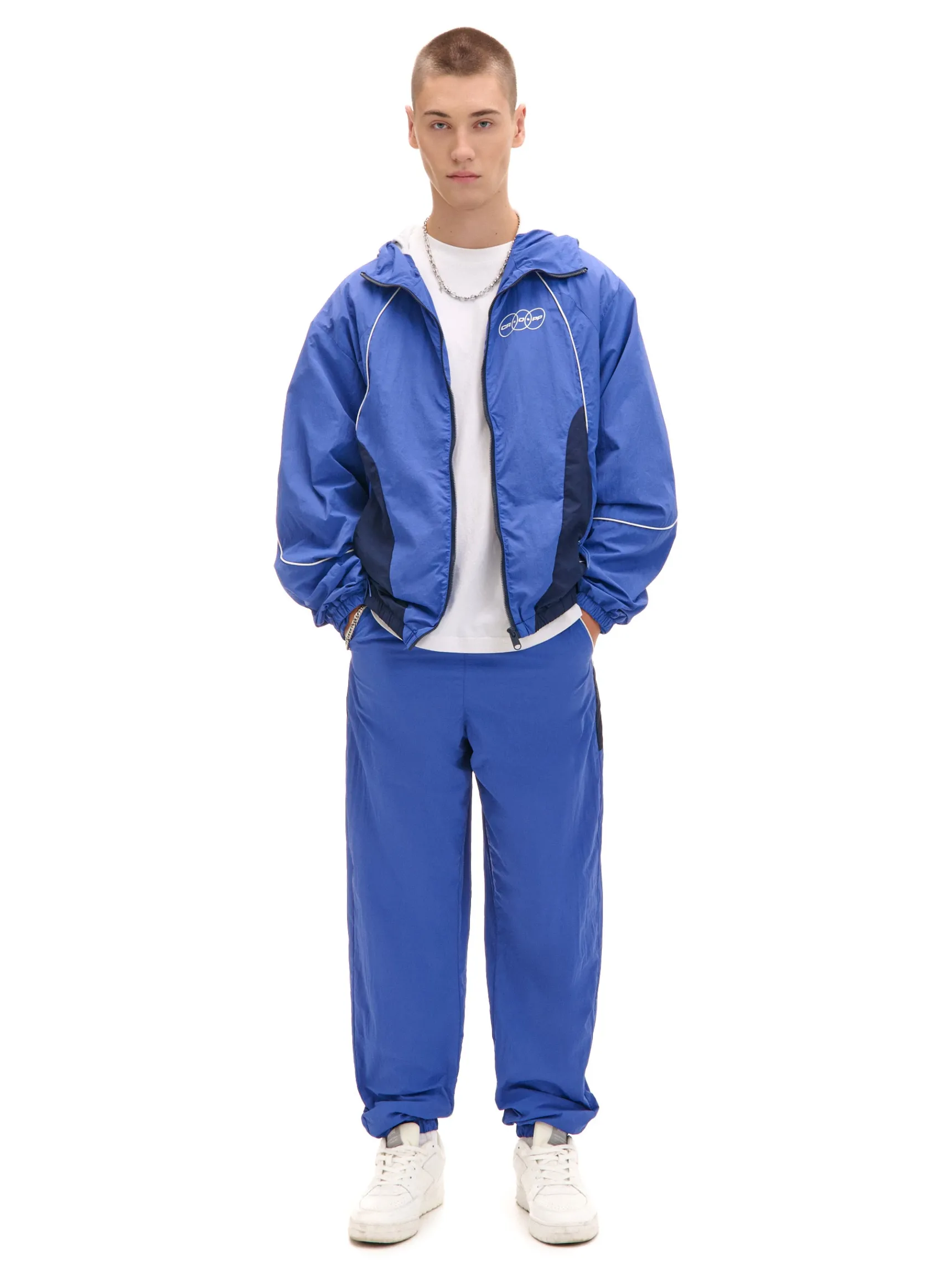 Fashion Cropp Sportowa kurtka z kapturem granatowy
