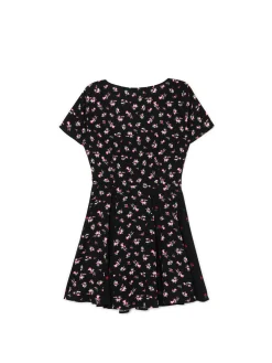 Clearance Cropp Sukienka mini z lekkiej wiskozy czarny
