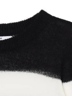 Clearance Cropp Sweter w paski biały