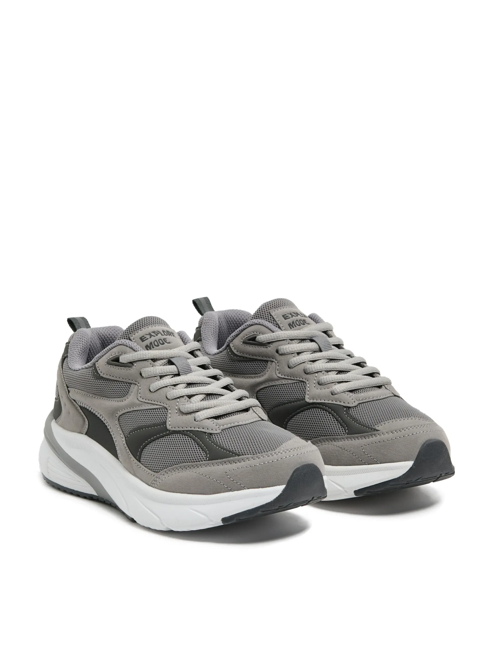 Best Cropp Szare sneakersy z solidną podeszwą szary