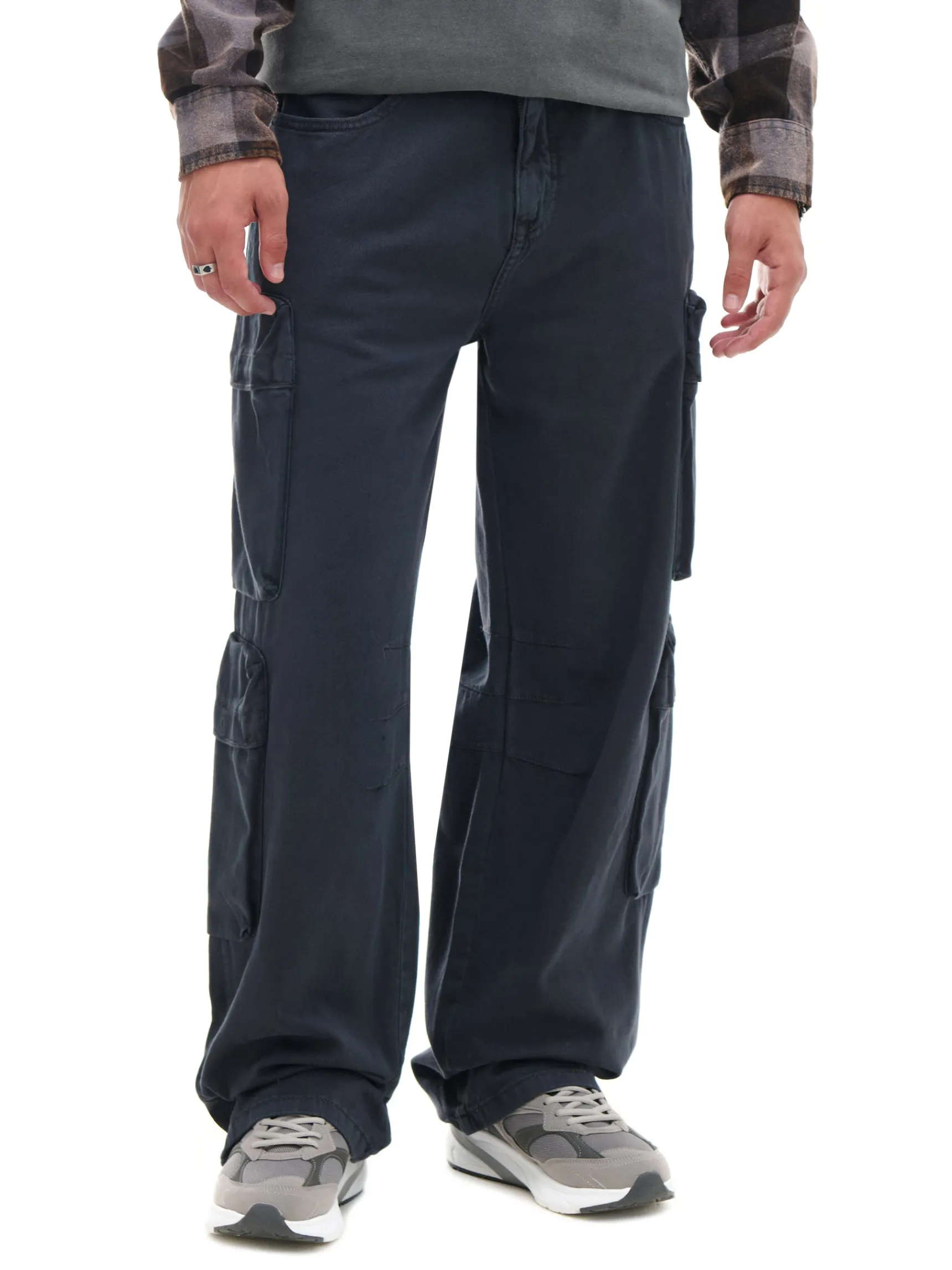 New Cropp Szare spodnie loose z kieszeniami cargo szary