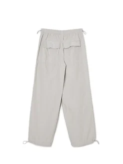 Best Cropp Szare spodnie parachute jasnyszary