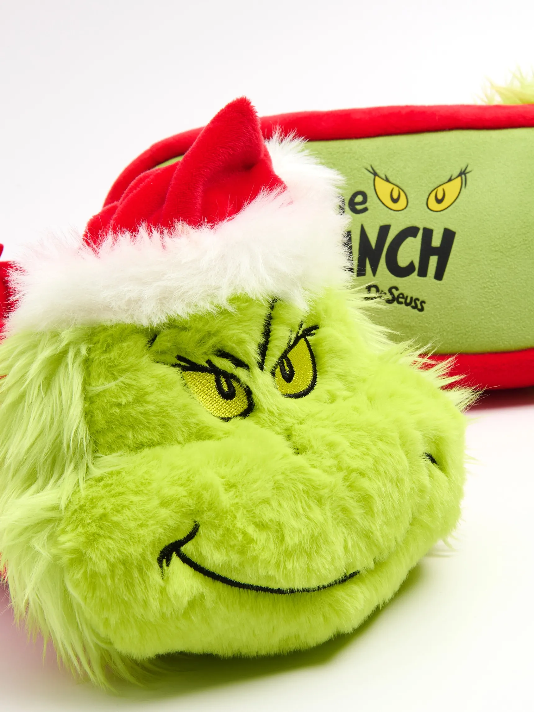 Sale Cropp Świąteczne duże kapcie Grinch zielony